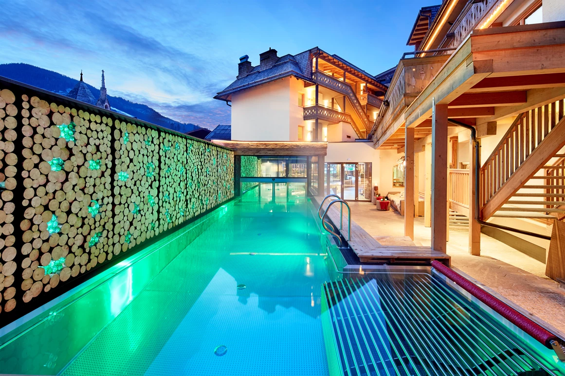 Golfhotel: Außenpool - Lifestyle Hotel eder