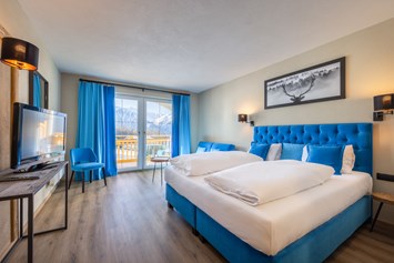 Golfhotel: Deluxe Doppelzimmer in blau - Vitalhotel Kaiserhof