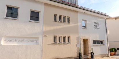 Golfurlaub - Sauna - Aparthotel Parsberg, GreenDesign, 15 serviced Apartments und Suiten