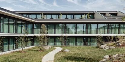 Golfurlaub - Fahrstuhl - Loxone Campus