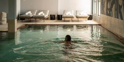 Golfurlaub - PLZ 6707 (Österreich) - Pool - Seehotel am Kaiserstrand