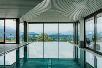 Golfhotel: Infinity Pool - Romantik Spa Hotel Elixhauser Wirt