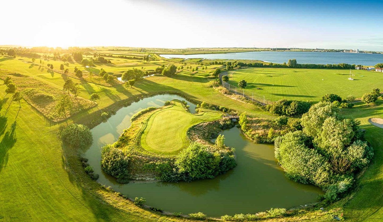 Golf 'n Wave Aktivresort Fehmarn Golfeinrichtungen im Detail Golfpark Fehmarn