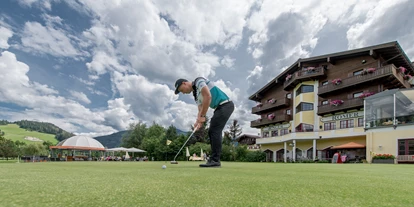 Golfurlaub - Bad und WC getrennt - So nah am Golfgeschehen- direkt am 1. Abschlag - Hotel Zum Jungen Römer