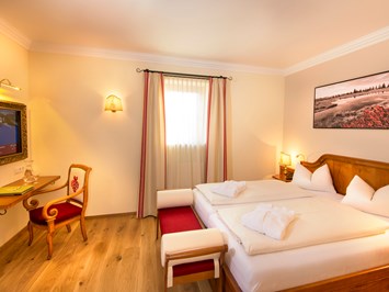 Hotel Zum Jungen Römer Zimmerkategorien Römer-Doppelzimmer ohne Balkon