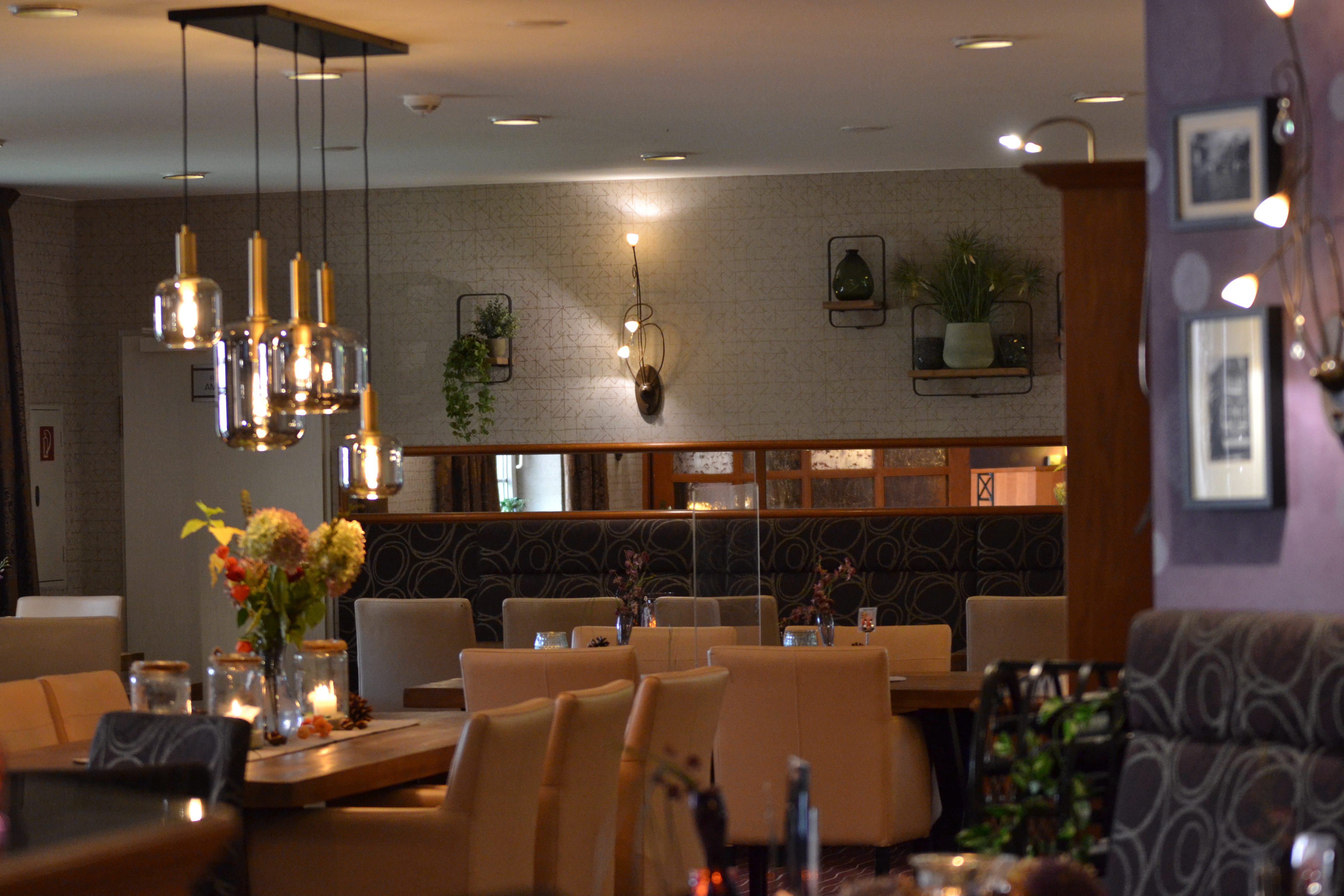 Golfhotel: Frühstücksraum/Lounge - NordWest-Hotel "Amsterdam"