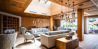 Golfurlaub - Fahrstuhl - Lounge/Bar - Landhotel Schermer