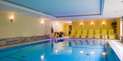 Golfurlaub - PLZ 83209 (Deutschland) - Entspannung in unserem Hallenbad. - Hotel Alpenhof Brixen