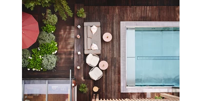 Golfurlaub - Fahrstuhl - DasPosthotel Pool - DasPosthotel