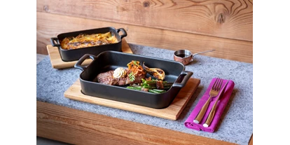 Golfurlaub - Fahrstuhl - DasPosthotel Kulinarik Steak - DasPosthotel