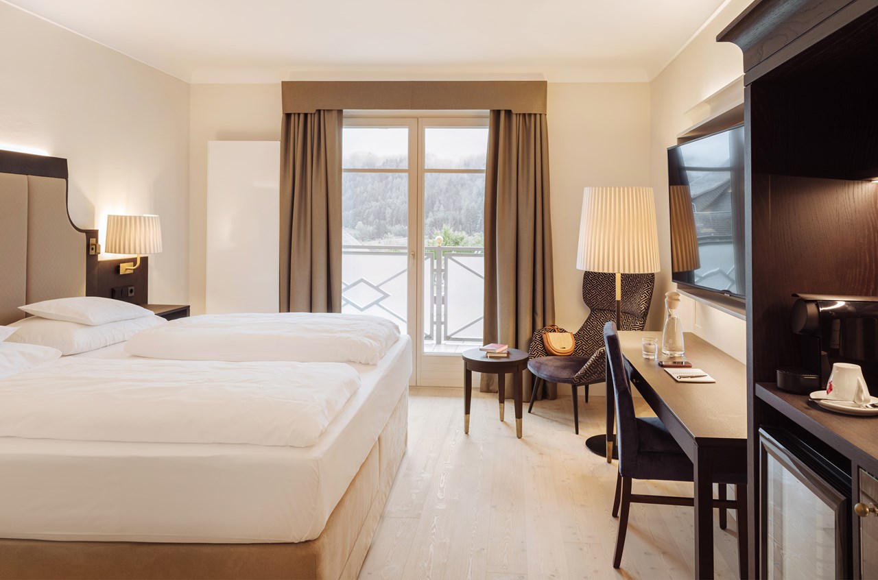 Imlauer Hotel Schloss Pichlarn Zimmerkategorien Doppelzimmer Deluxe mit Balkon