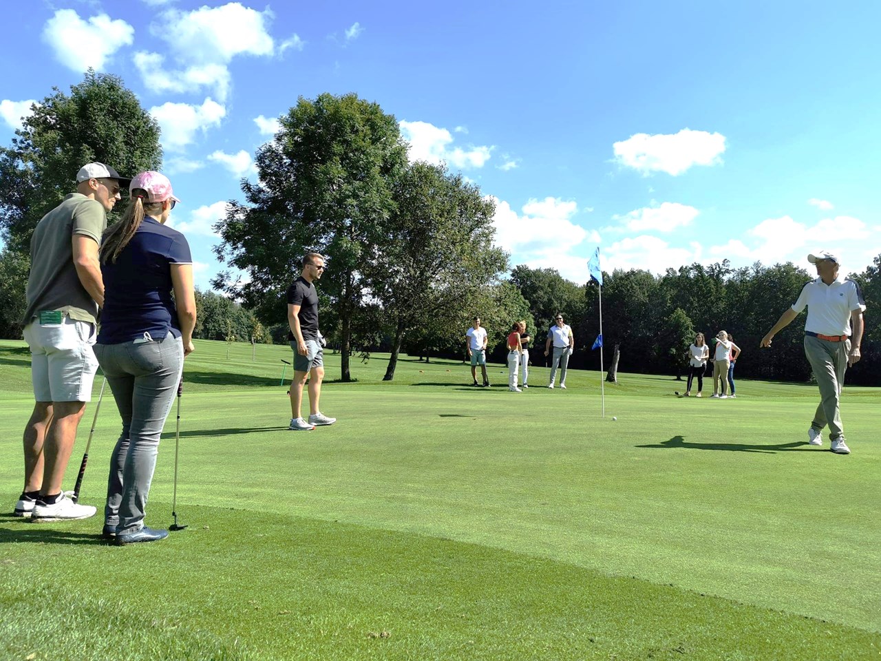 ANETSEDER - Landhotel, Lofts & Golf Golfeinrichtungen im Detail Golf-Akademie