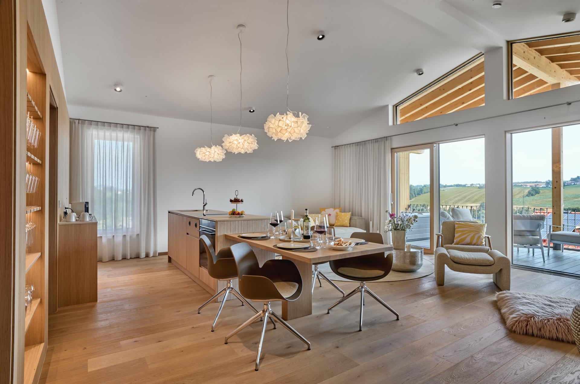 Golfhotel: Wohnlounge Spa-Loft für 4 Personen mit eigenem Whirlpool und Sauna auf der Panoramaterrasse - ANETSEDER - Landhotel, Lofts & Golf