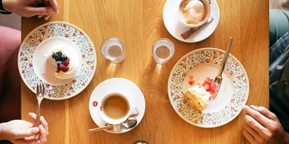 Golfurlaub - PLZ 6707 (Österreich) - Kaffee Kuchen - Hotel Gotthard