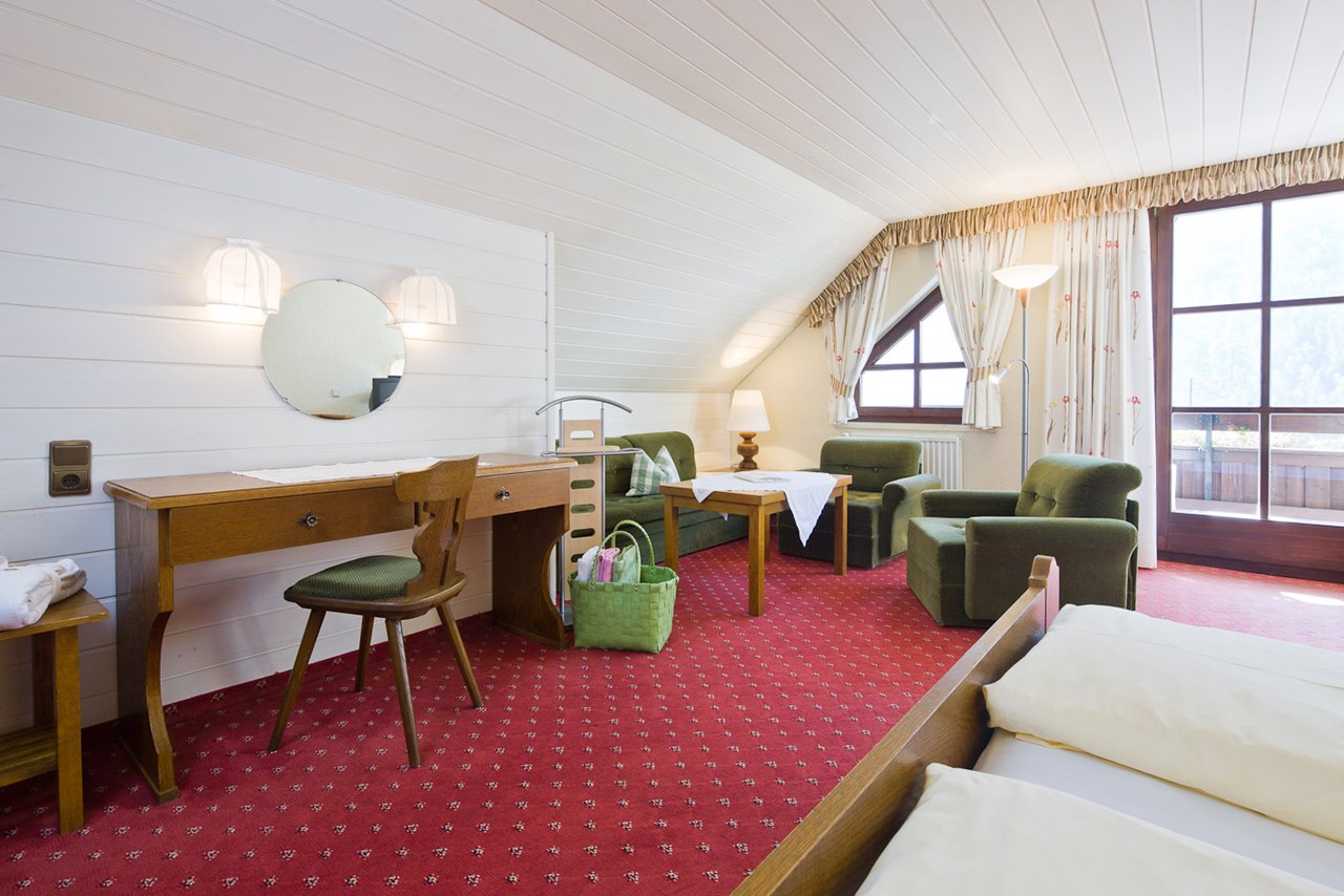 TRAUBE BRAZ Alpen.Spa.Golf.Hotel Zimmerkategorien Doppelzimmer "Alte Traube Tradition"