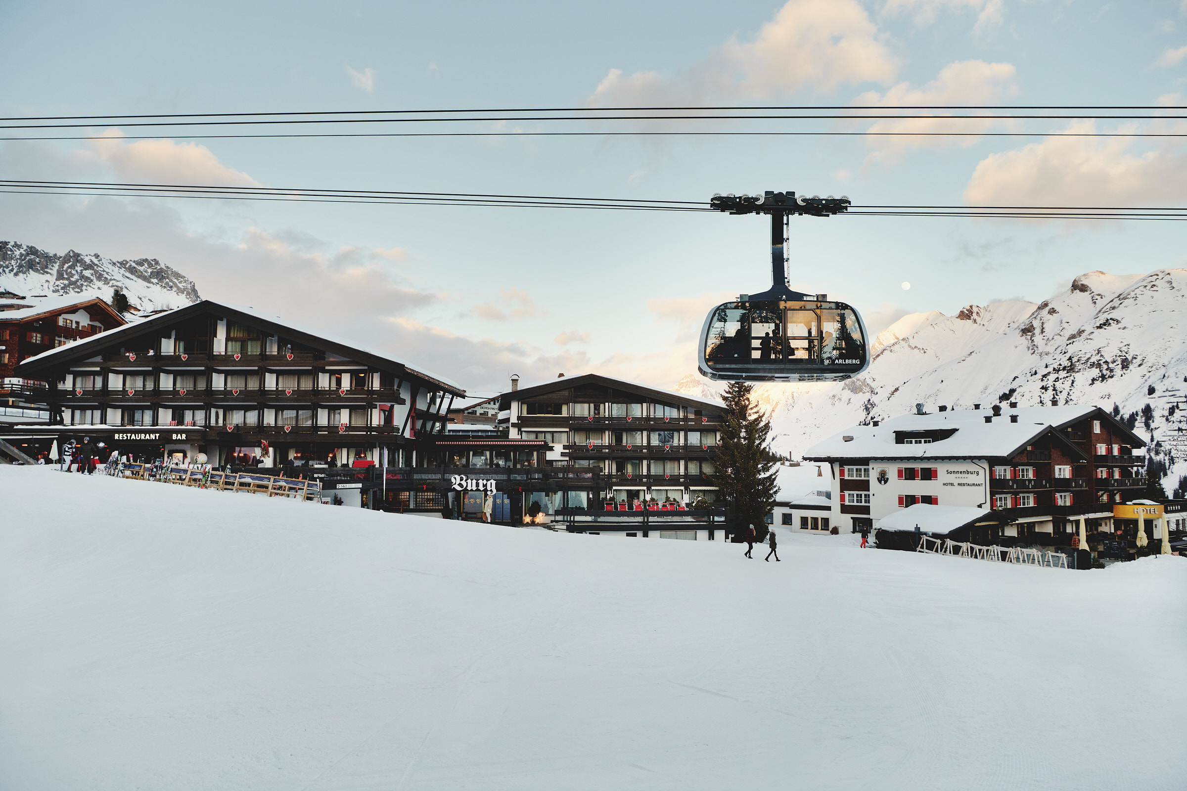 Golfurlaub - Bad und WC getrennt - Burg Hotel Lech am Arlberg - Burg Hotel Oberlech