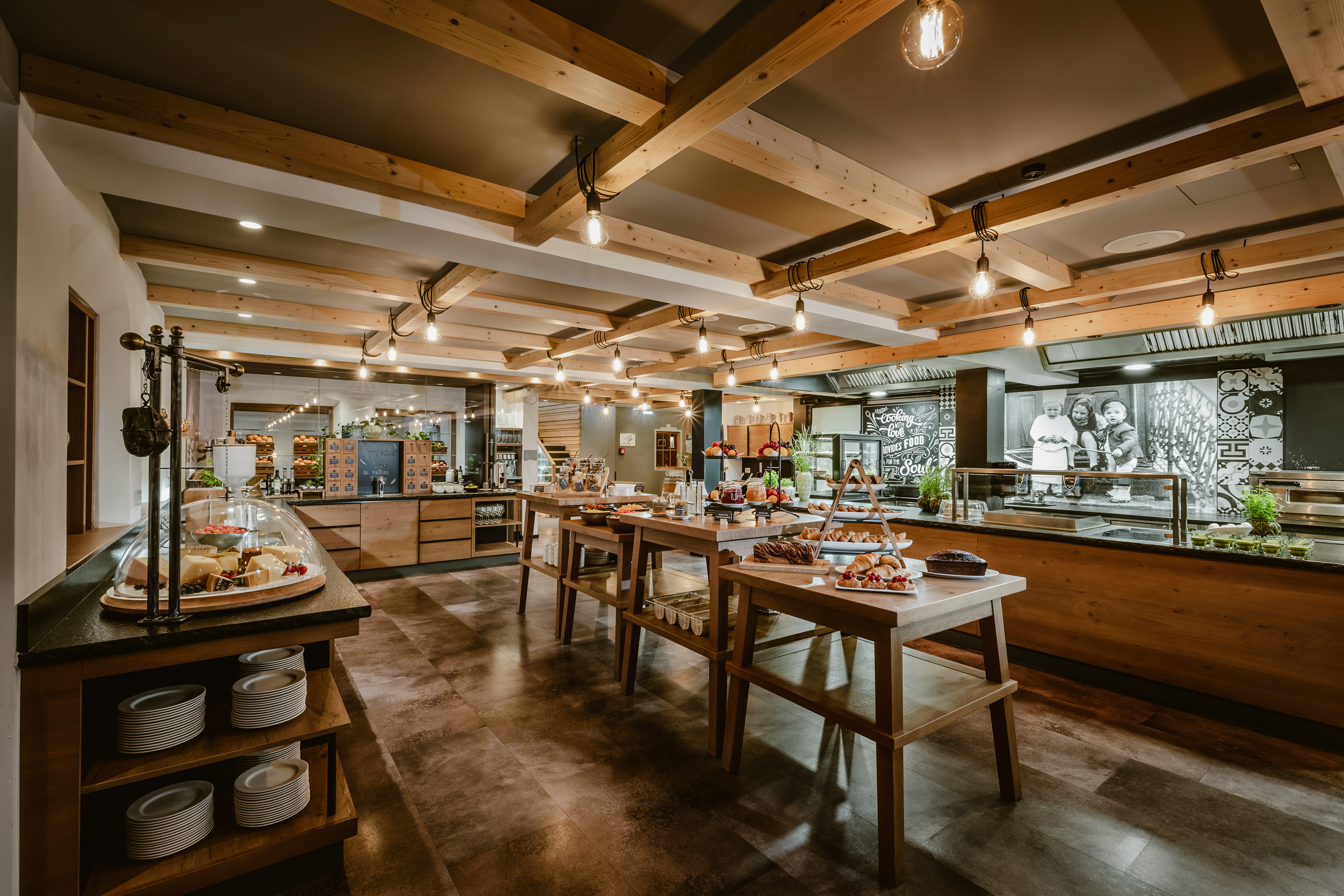 Golfhotel: Frühstücksbereich - Bergkristall - Mein Resort im Allgäu