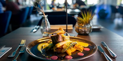 Golfurlaub - Fahrstuhl - Yachthotel Chiemsee