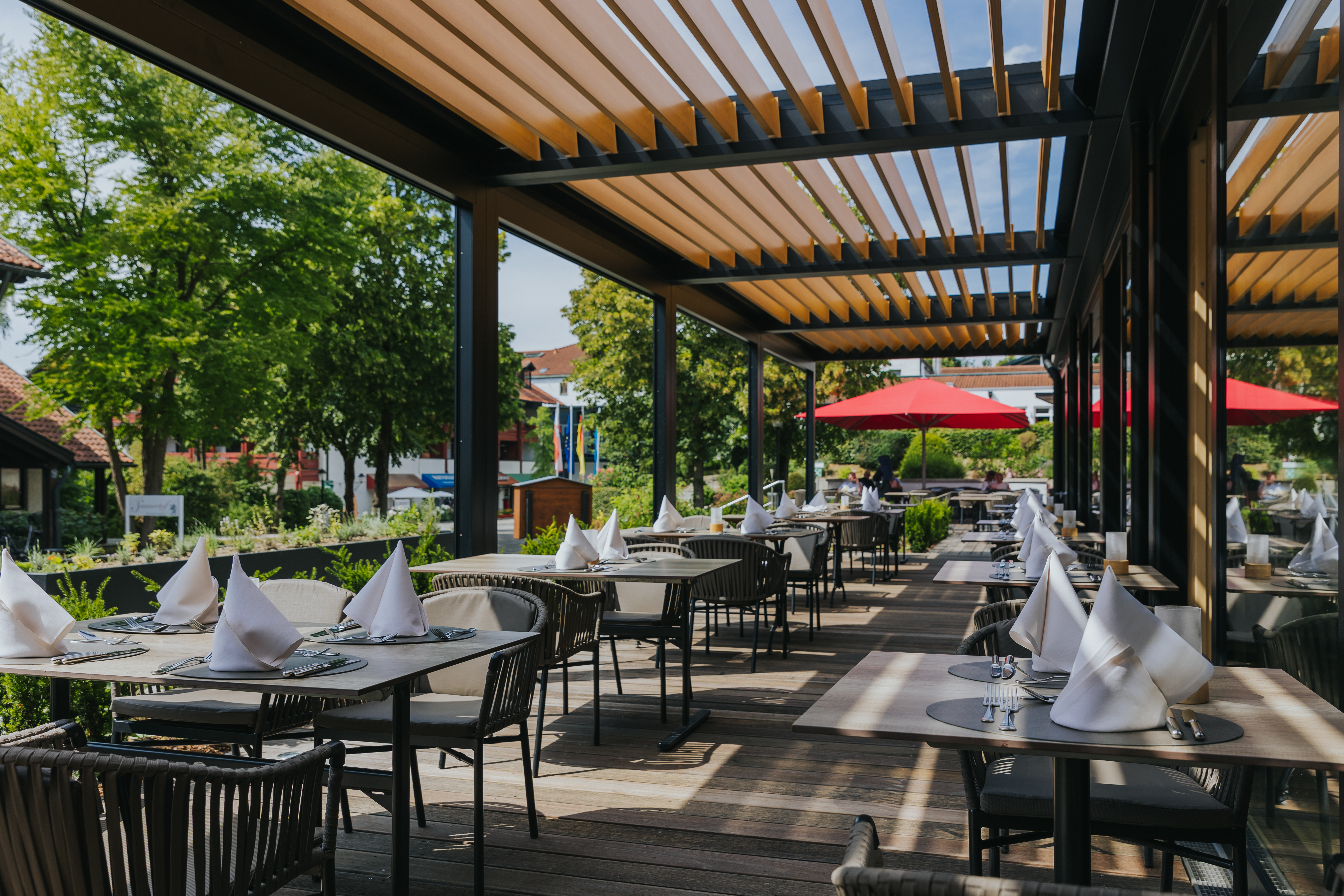 Golfurlaub - Hotel-Schwerpunkt: Golf & Gesundheit - Sonnenterrasse Hotel Drei Quellen Therme - Hotel Drei Quellen Therme