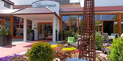 Golfurlaub - Fahrstuhl - Hoteleingang - Fürstenhof ****s Quellness- und Golfhotel