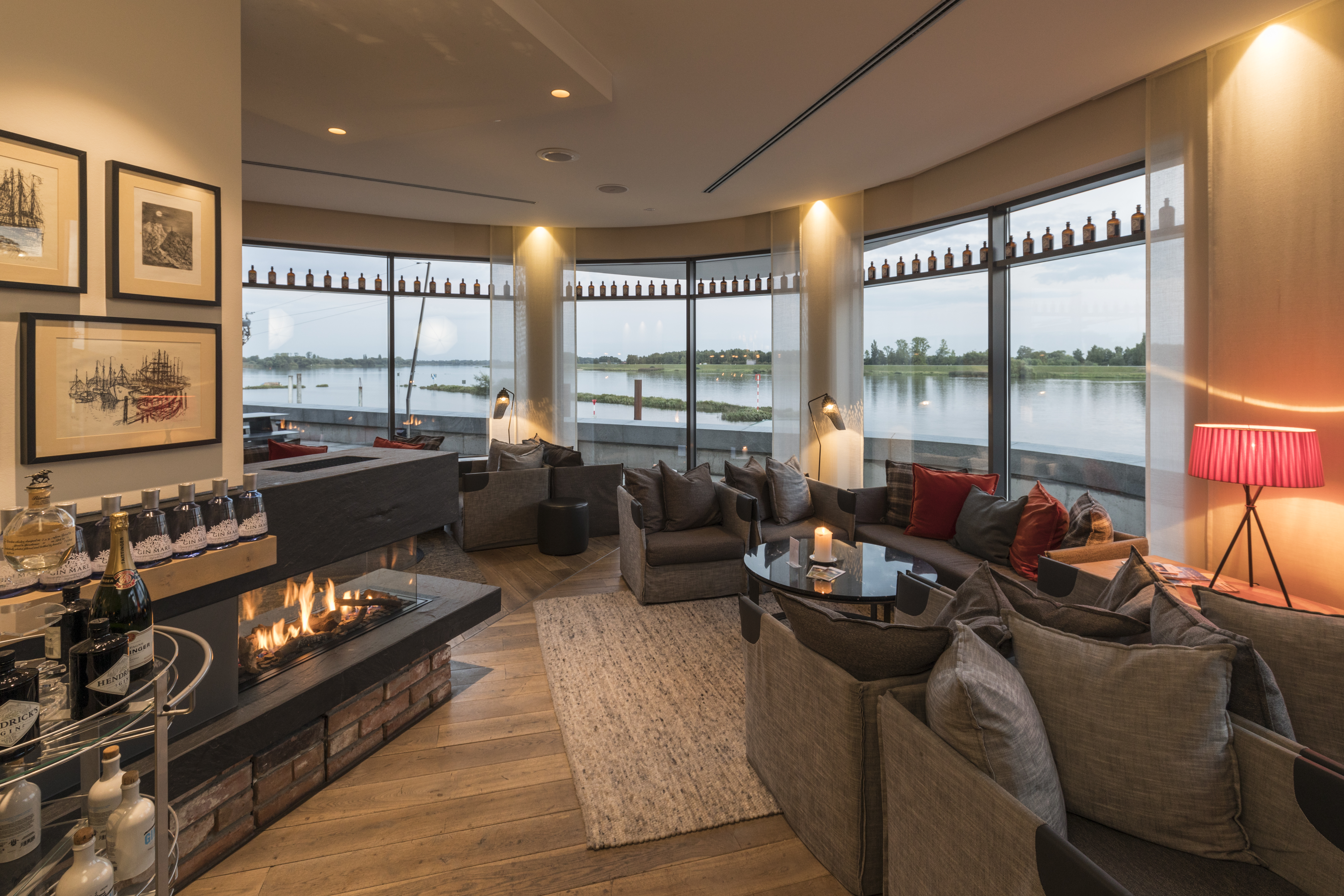 Golfurlaub - Hamburg - Kaminbar - Zollenspieker Fährhaus