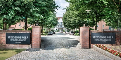 Golfurlaub - Deutschland - Herzlich Willkommen - Steigenberger Hotel Treudelberg Hamburg