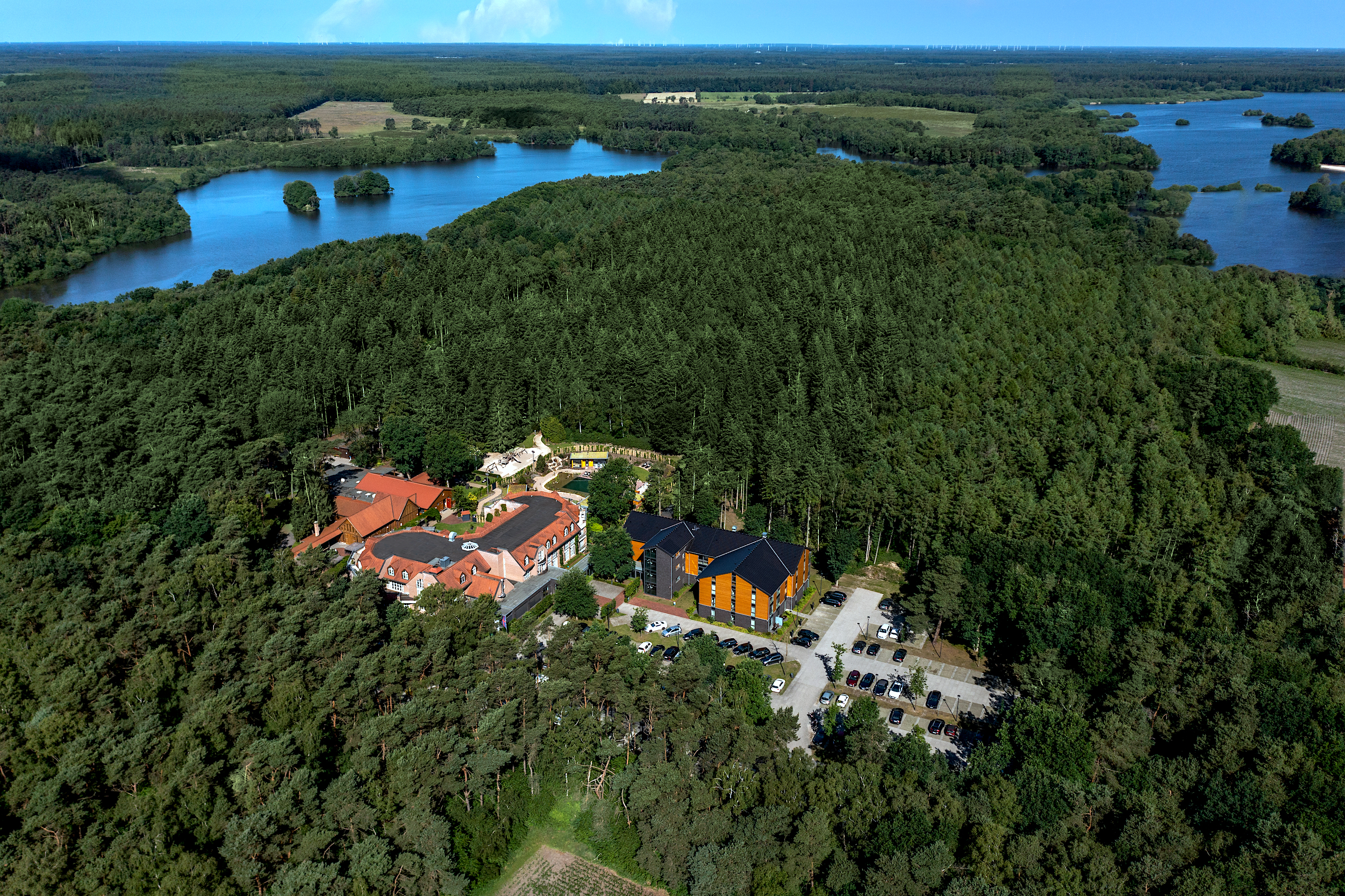 Golfurlaub - Umgebungsschwerpunkt: See - Luftaufnahme - Hotel Heidegrund