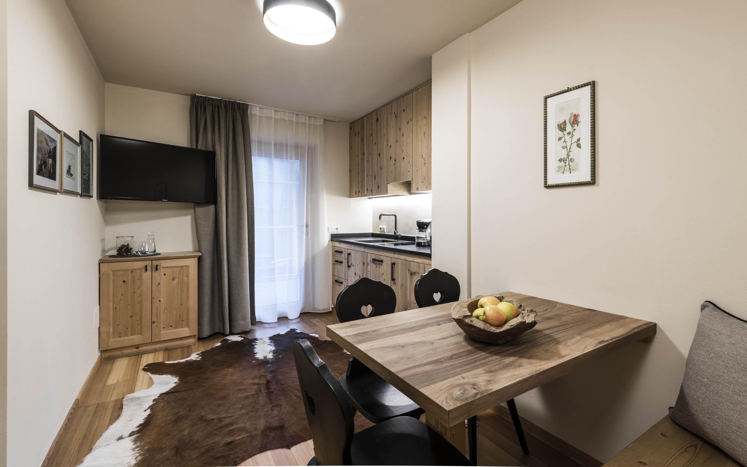 Golfhotel: Presulis Hideaway Apartments & Restaurant