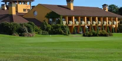 Golfurlaub - Fahrstuhl - CLUBHOUSE & RESTAURANT - Golf Hotel Castelconturbia