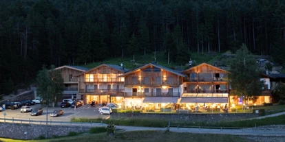 Golfurlaub - Sauna - Außenansicht - Dolomites Nature Hotel Vigilerhof