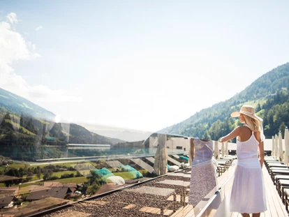 Golfurlaub - Bad und WC getrennt - Quellenhof Luxury Resort Passeier